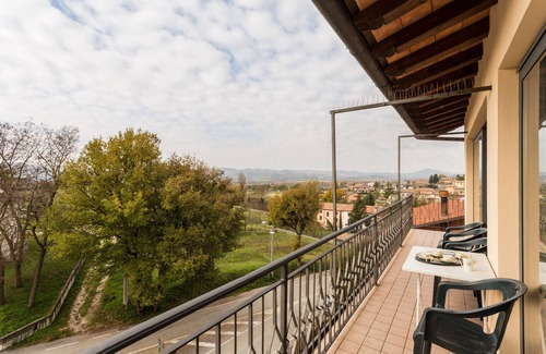 Sigillo Apartment | Penthouse Apartment with Panoramic Views near Gubbio - SigilloLuxury Apt. for 8.