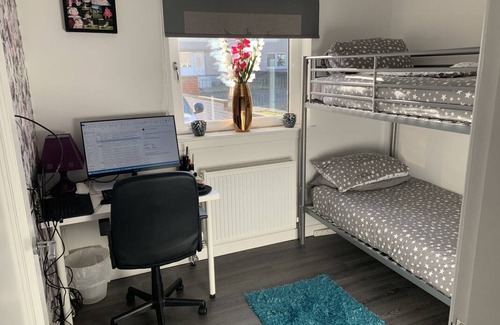Loanhead Resort | Private room ∙ 2 guests