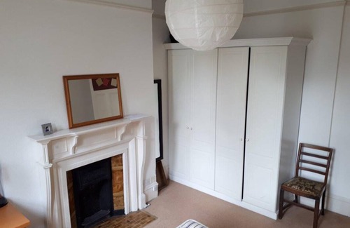 Frognal and Fitzjohns Resort | Private room ∙ 2 guests