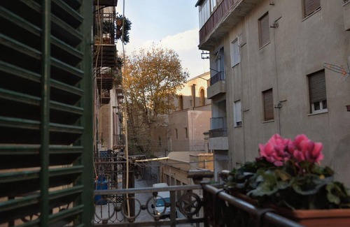 Kalsa Apartment | Real Umberto Suite