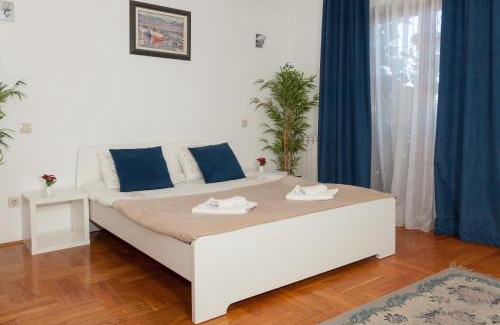 Zvezdara Apartment | Red Clay Apartments City Club