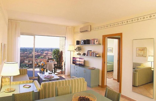 Zona XXX Castel Fusano Apartment | Residence I Triangoli