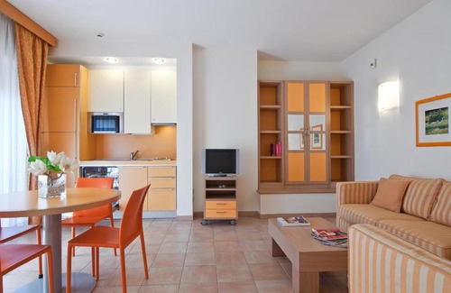 Zona XXX Castel Fusano Apartment | Residence I Triangoli