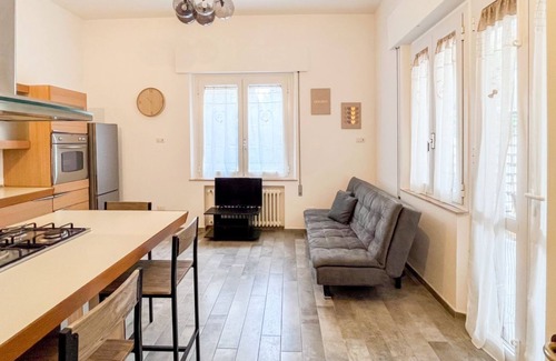 Roseto degli Abruzzi Apartment | Residenza delle Rose 1, comfortable two-room apartment near the sea