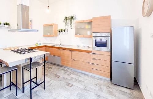 Roseto degli Abruzzi Apartment | Residenza delle Rose 1, comfortable two-room apartment near the sea