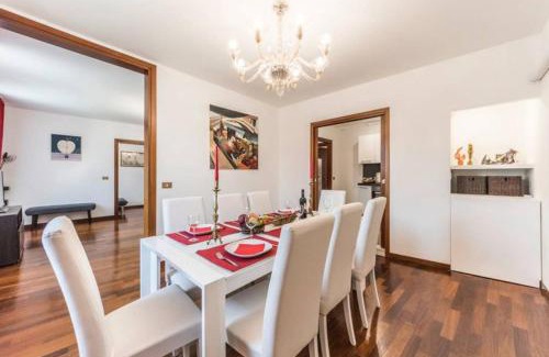 San Polo Apartment | Rialto apartment with Canal Grande view