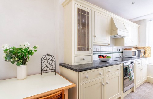 Fowey Cottage | Seasteps, waterside location on the river fowey