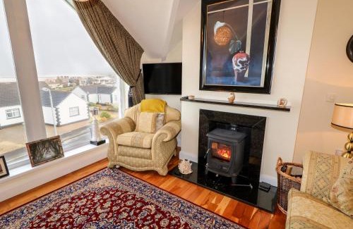Castlerock House | Seaview