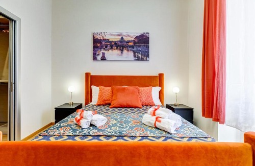 Rione XVIII Castro Pretorio Apartment | Serenity Home central Station Roma