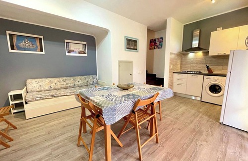 Porto Santa Margherita Villa | Spacious villa with private garden and shared pool
