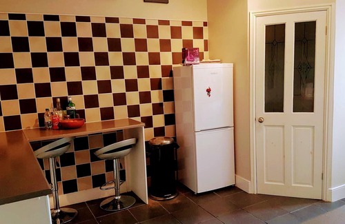 Jedburgh Apartment | Spacious 4 Bed Maisonette on Scottish Borders High Street