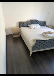 Sremski Karlovci Apartment | Sremski Karlovci center 4 bedrooms apartment