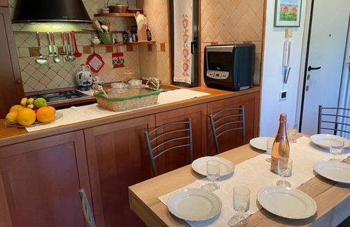 San Maurizio Apartment | St Maurice smile lake view apartment with pool