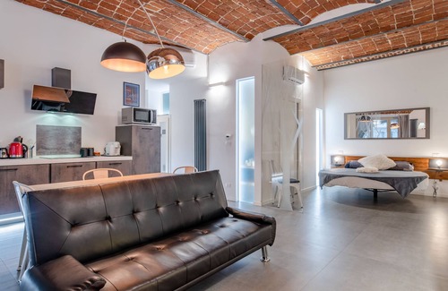 Roman Quarter Apartment | Suite Queen Apartments