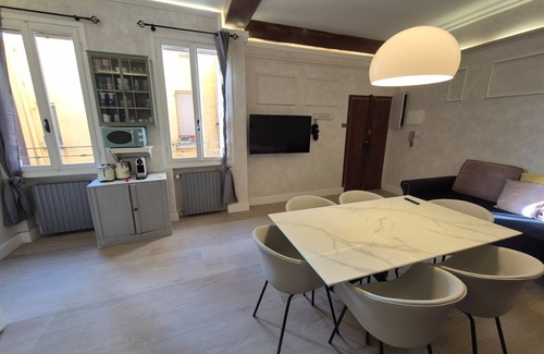 Historic Center Apartment | Suite Sole Bologna Center
