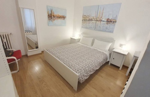 Santa Maria Novella Apartment | The apartment is next to the central train station