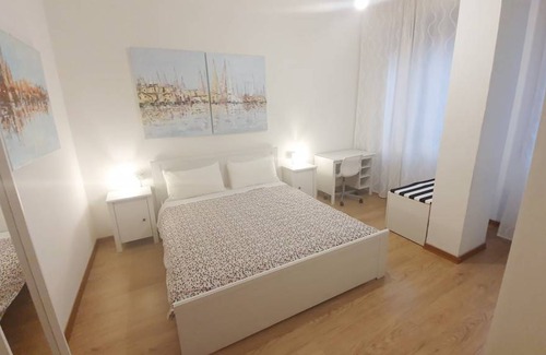 Santa Maria Novella Apartment | The apartment is next to the central train station