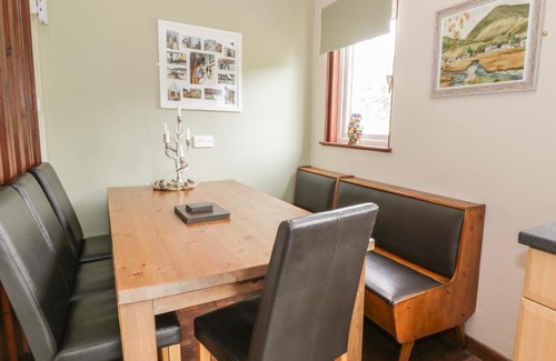 Tyndrum House | The Auld Tyndrum Cottage