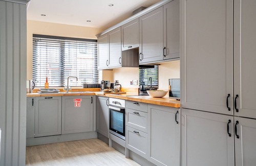Heworth House | The Backyard N02 - a family break that sleeps 6 guests in 3 bedrooms
