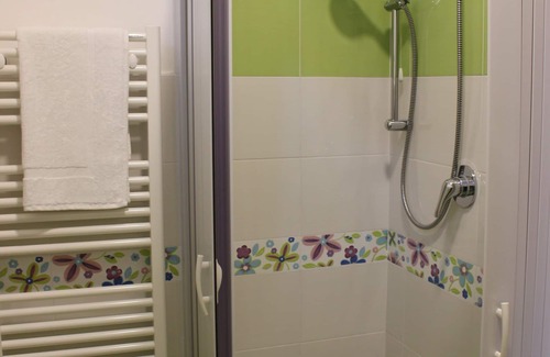 Castellammare di Stabia House | The flower garden/Hydrangea Room