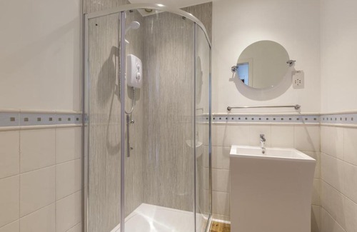 Newington Apartment | The St Patrick Square Residence