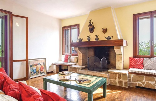 Isola Vicentina Apartment | Vacation apartment on the 1st floor of a country house from the 19th century, located on a hill with