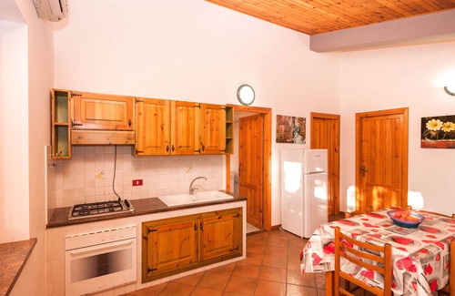 Campofelice di Roccella Villa | villa a few steps from the sea, surrounded by greenery, sleeps 6