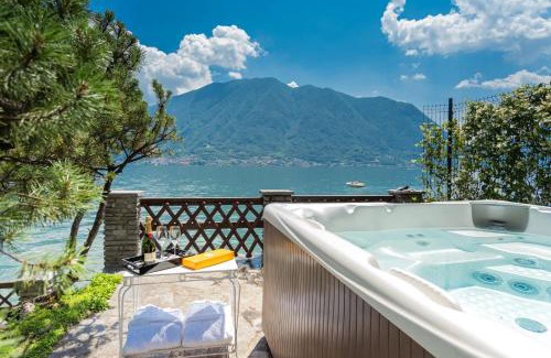 Sala Comacina Apartment | Villa Bianca - Front Lake Pool by Rent All Como