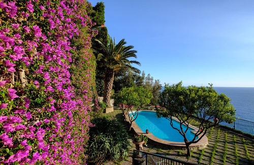Pogerola Villa | Villa Dei Fisici by Fantasia Villas
