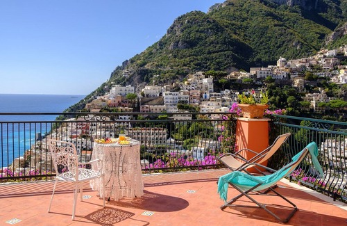 Pogerola Villa | Villa Dei Fisici by Fantasia Villas