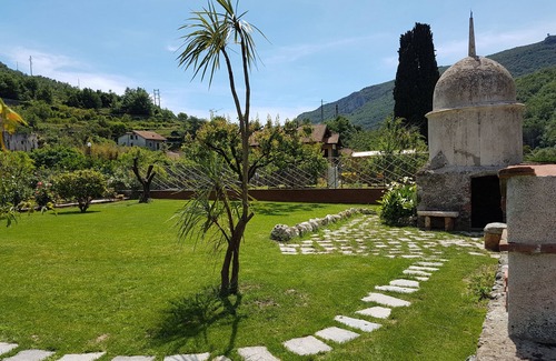 Finale Ligure Villa | Villa "LA GARITTA" Two steps from the magical village