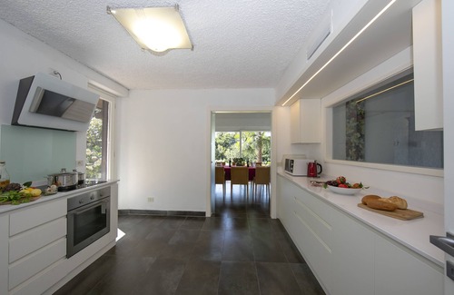 Laveno Mombello House | Villa with pool and spectacular lake view, quiet, 1 hour from Milan