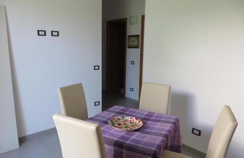 Noto House | Villetta Mare Romanica