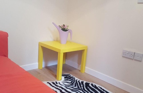Queens Quarter Apartment | Wellesley Avenue A