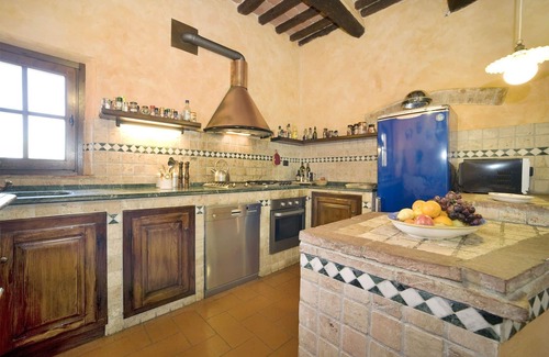 Montopoli in Val d'Arno Villa | Wonderful private villa for 9 guests with A/C, WIFI, private pool, veranda and panoramic view