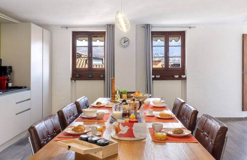 Manno House | Wonderful private villa for 6 people with WIFI, TV, patio and panoramic view