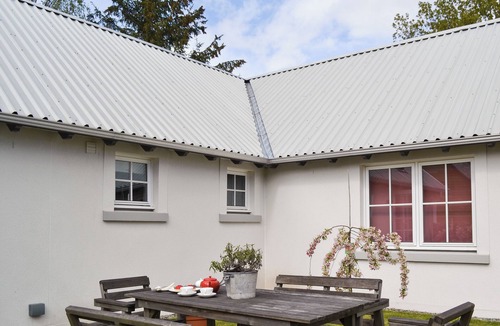 Crieff Cottage | 1 bedroom accommodation in near Comrie and Crieff