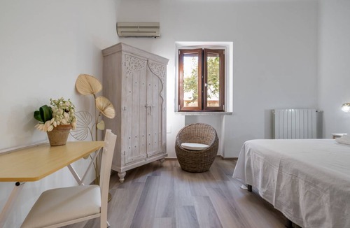 Taranto Apartment | 100 m² Apartment ∙ 2 bedrooms ∙ 4 guests