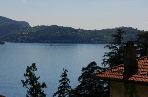 Verbania Apartment | 100 m² Apartment ∙ 2 bedrooms ∙ 6 guests