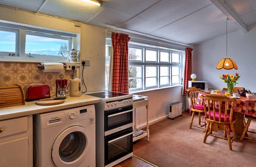 Sennen Cove Cottage | 100 m² Cabin ∙ 2 bedrooms ∙ 4 guests