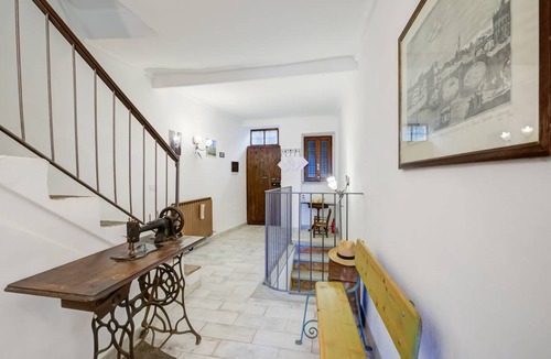 Dogliani House | 100 m² House ∙ 1 bedroom ∙ 4 guests
