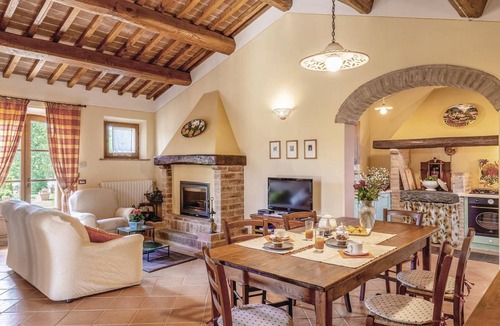 Sinalunga House | 100 m² House ∙ 2 bedrooms ∙ 4 guests