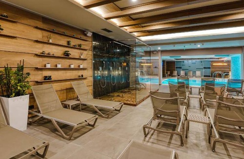 Kopaonik Hotel | 105 m² Hotel ∙ 2 bedrooms ∙ 8 guests