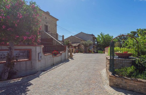 Crecchio Other | 110 m² Accommodation ∙ 3 bedrooms ∙ 8 guests