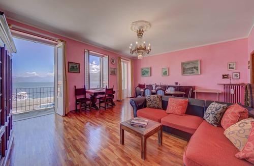 Stresa Apartment | 110 m² Apartment ∙ 3 bedrooms ∙ 6 guests