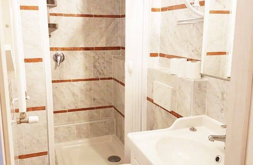 Sant' Ambrogio Other | 110 m² Shared room ∙ 1 bedroom ∙ 1 guest