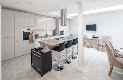 Pembridge Apartment | 120 m² Apartment ∙ 4 bedrooms ∙ 8 guests