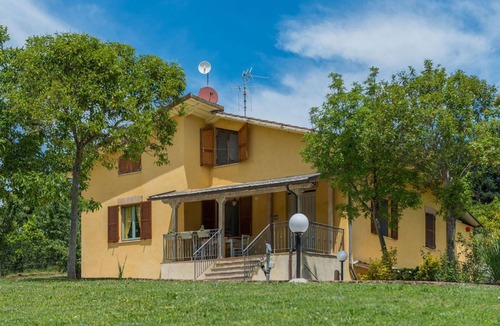 San Lorenzo in Campo House | 120 m² House ∙ 3 bedrooms ∙ 7 guests