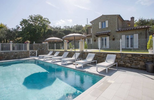 Cortona Villa | 120 m² Villa ∙ 3 bedrooms ∙ 8 guests