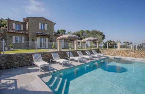 Cortona Villa | 120 m² Villa ∙ 3 bedrooms ∙ 8 guests